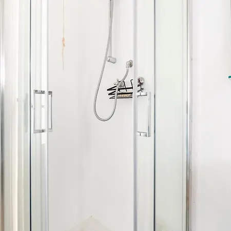 Lägenhet Principe House, Rome, 3 Bedroom 2 Bath, Elegant Full Of Light Rom