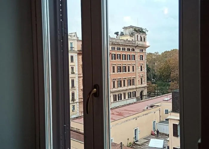 Principe House, Rome, 3 Bedroom 2 Bath, Elegant Full Of Light * Rome